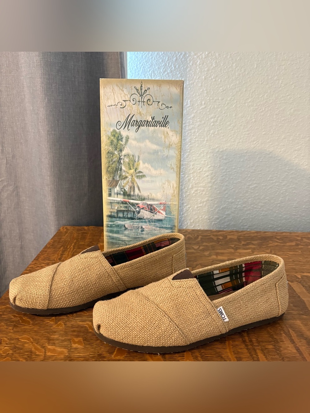 TOMS Classics Natural Burlap Slip-On Loafers Men’s Size 10 Beige Casual Canvas